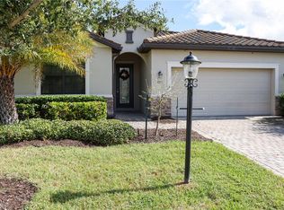 17221 Blue Ridge Pl, Bradenton, FL 34211