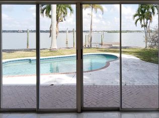 15845 Redington Dr, Redington Beach, FL 33708