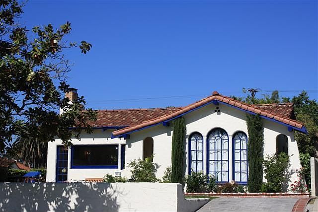 1st image of 301 N Arden Blvd