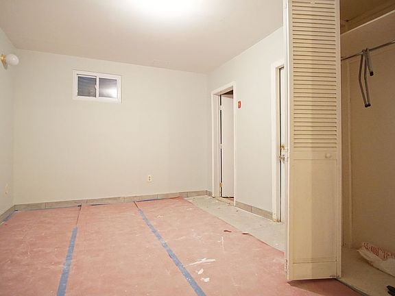 3rd image of 1918 Pacific St #1
