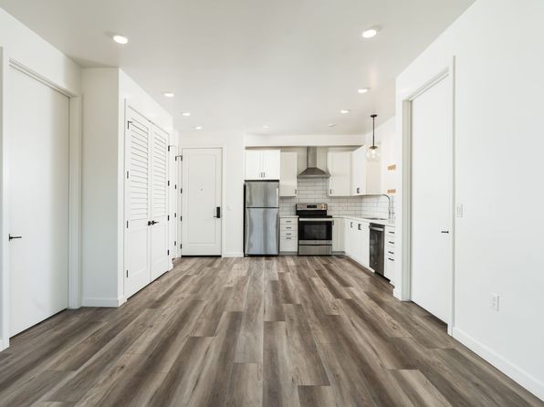 835 E Canon Perdido St #109