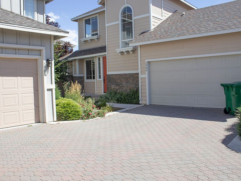 1st image of 3509 Herons Cir