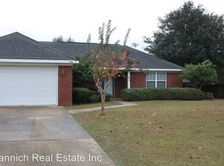 143 Oakwood Ave, Fairhope, AL 36532