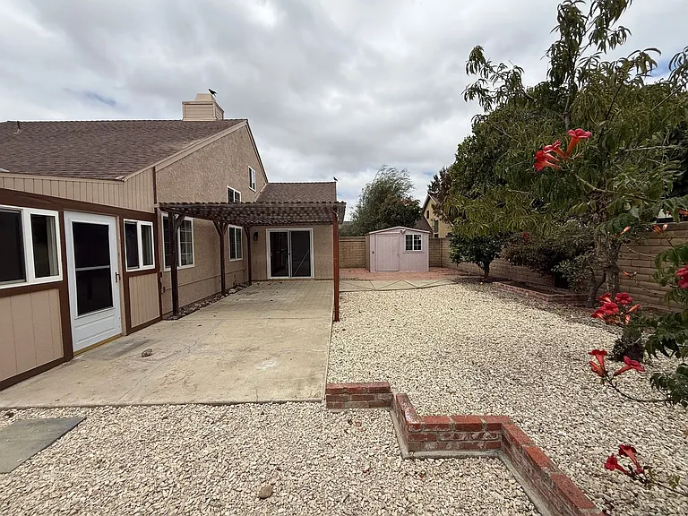 1422 Eagle Ct — Photo 50