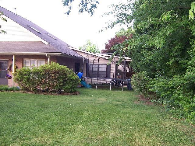 2nd image of 1139 Fielding Dr