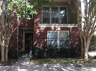 4100 Blossom St, Houston, TX 77007