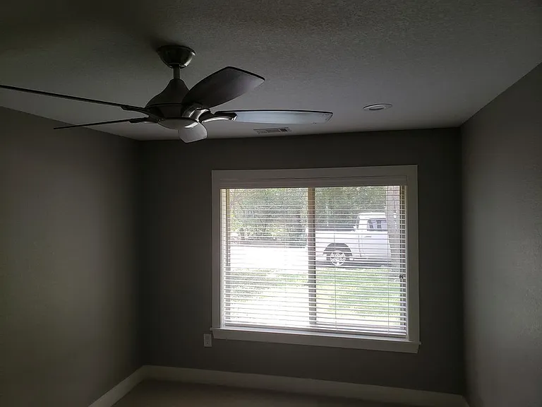 501 Atkerson Ln — Photo 21
