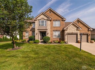 6281 Oak Ridge Dr, Dayton, OH 45424