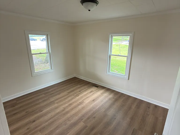 1623 Jones St — Photo 5