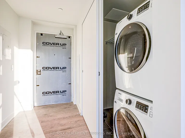 8 Cumberland St #1603 — Photo 4