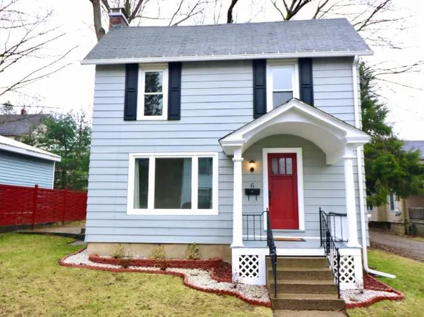 6 Center St #5, Warren, PA 16365