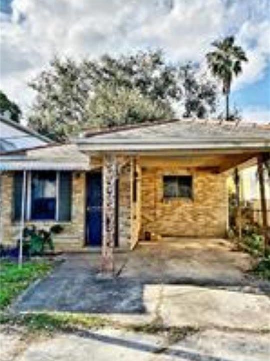 1st image of 638 Piety St