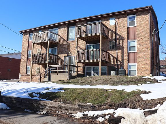 2nd image of 1820 A Ave NE #10803754