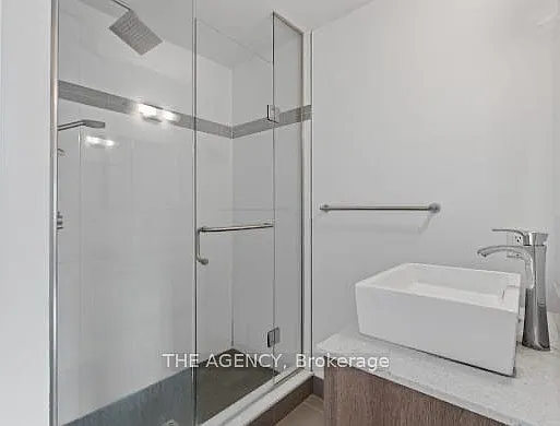 185 Lippincott St — Photo 12