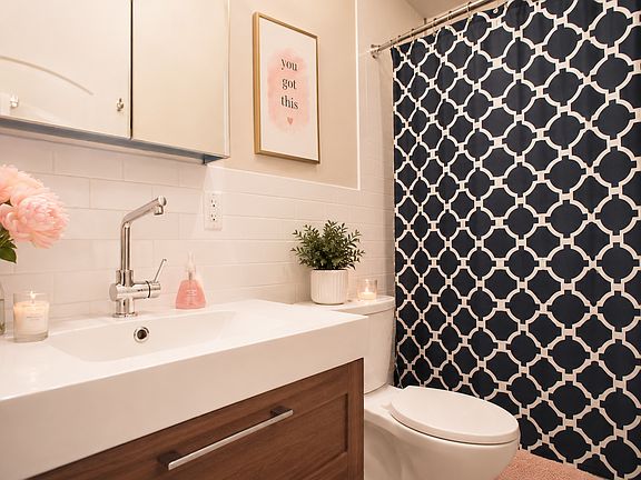 5th image of 309 W 139th St #2