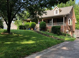3560 Barkers Mill Rd, Clarksville, TN 37042