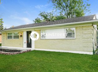 1330 S Yearling Rd, Columbus, OH 43227