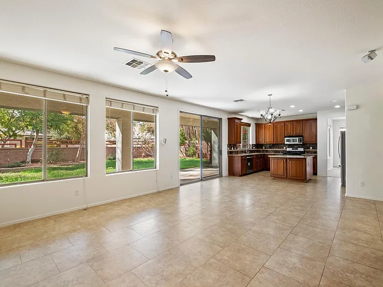 18813 E Arrowhead Trl — Photo 6