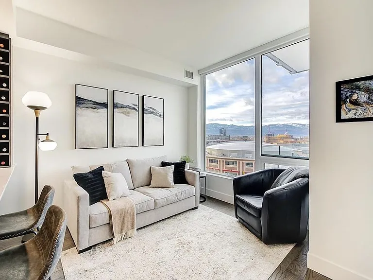 1181 Sunset Dr — Photo 12