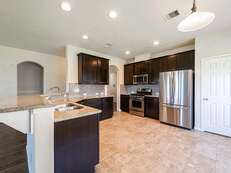 26302 Fox Ridge Ln — Photo 16