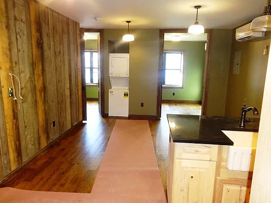 Rented by Blue Egg Realty Corp | media 40