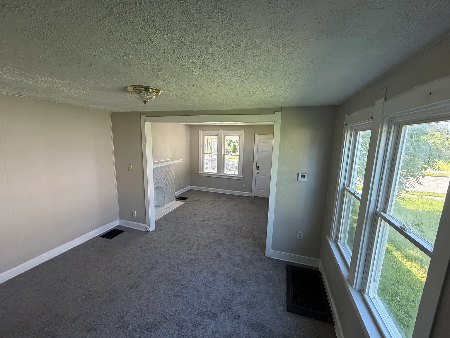 2 bed, 840 sqft, $1,025 — Photo 4