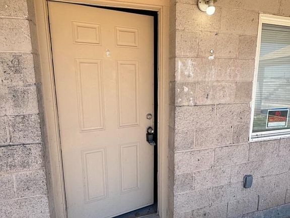 4th image of 1331 E PUEBLO Avenue