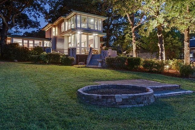 1st image of 120 Shoreline Dr