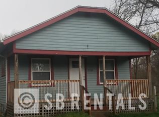 55589 Moss Rd, South Bend, IN