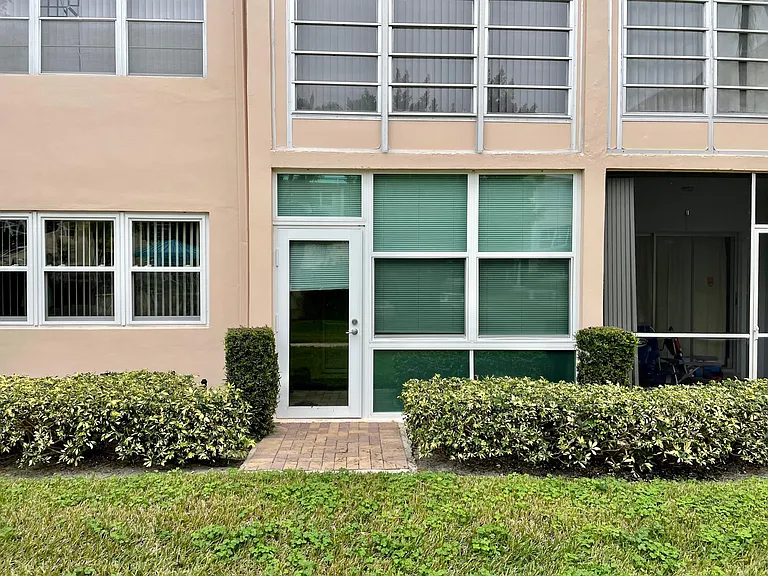 1481 S Ocean Blvd #109 — Photo 24