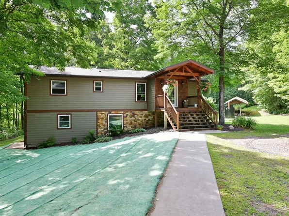 W2444 Blackhawk Rd, Sarona, WI 54870