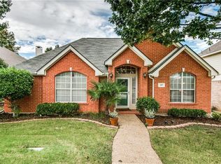 437 Vista Trail Dr, Lewisville, TX 75067