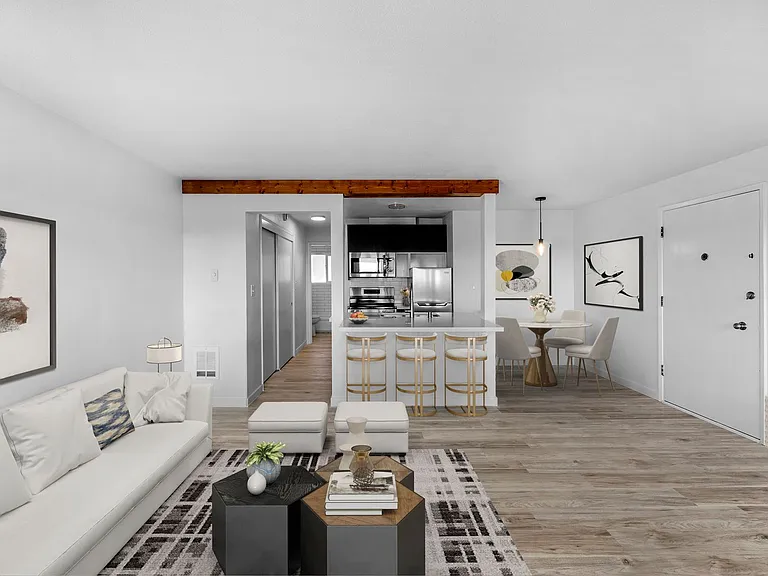 Tara Apartments — Photo 13