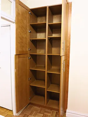 Rented by City & Suburban | media 40