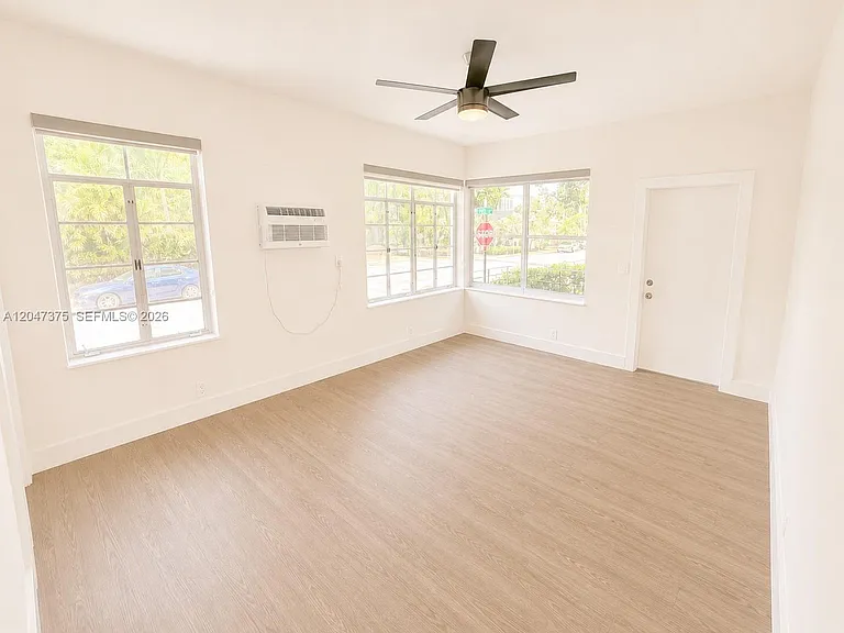 762 Lenox Ave #2 — Photo 19