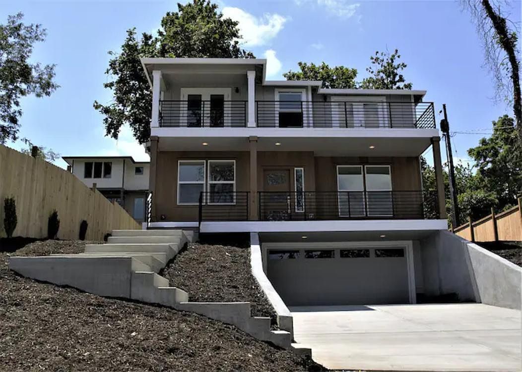 Lake Oswego, OR 97034