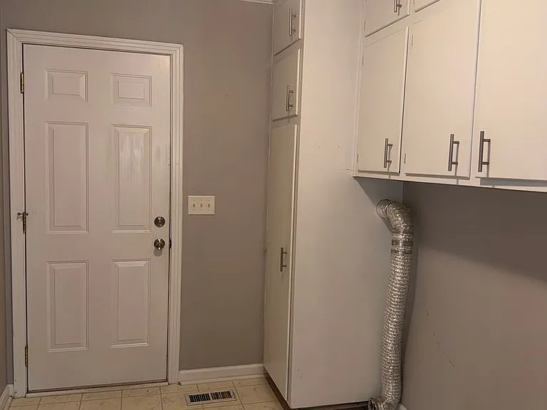 901 Pinedale Rd — Photo 23