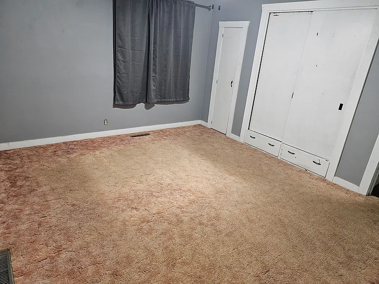 5886 Main St — Photo 5