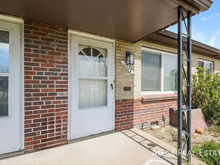 7137 E 60th Way — Photo 15