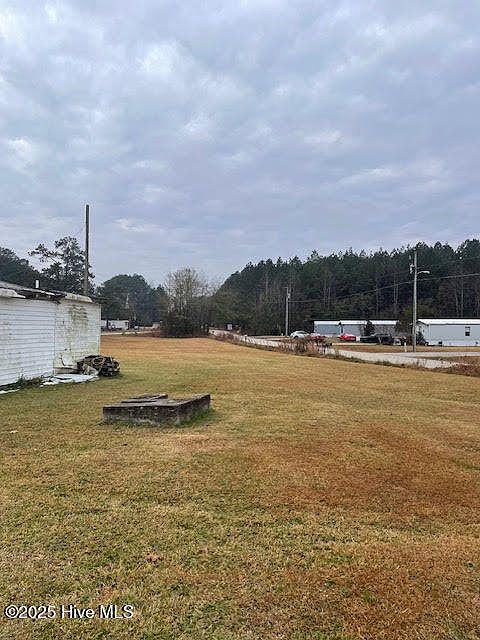 2nd image of 5495 U.S. 301