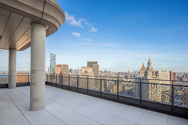 Rented by BARNES New York | media 15