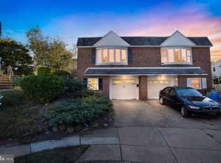420 Avon Pl, Philadelphia, PA 19116