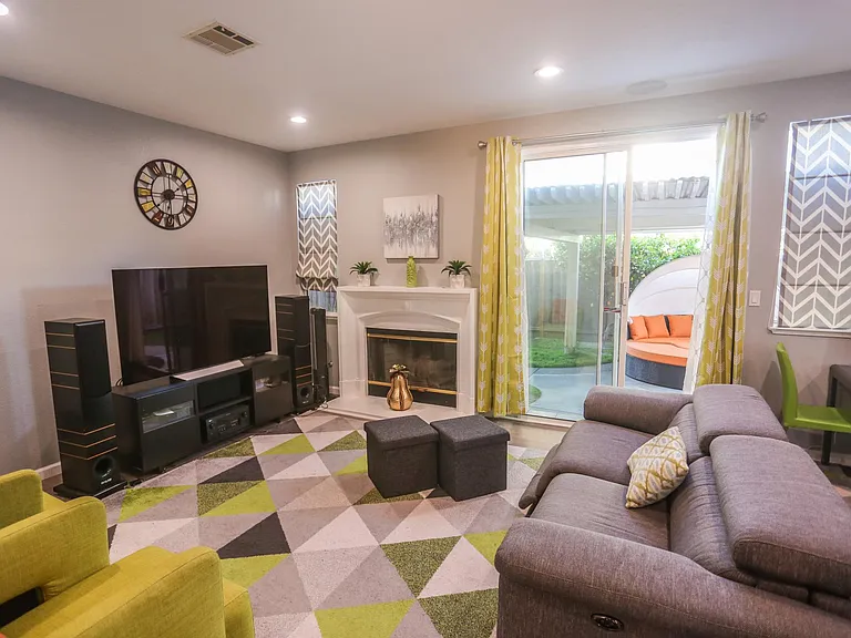 34280 Tan Bark Dr — Photo 8