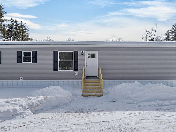 3rd image of 83 Governor Goodwin Road