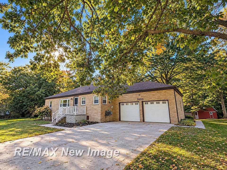 1st image of 3890 Grotto Rd