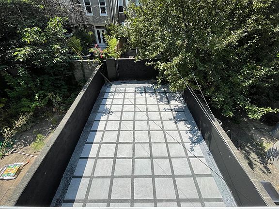4th image of 1516 S Broad St Floor 1