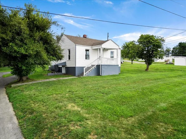 4315 Lee Hwy, Pulaski, VA 24301