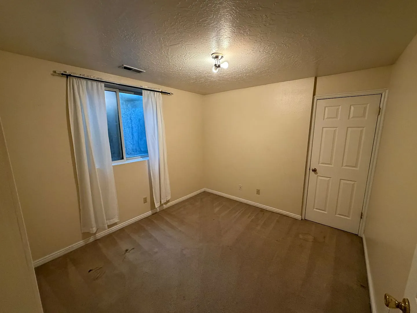 479 S Palisade Dr — Photo 4