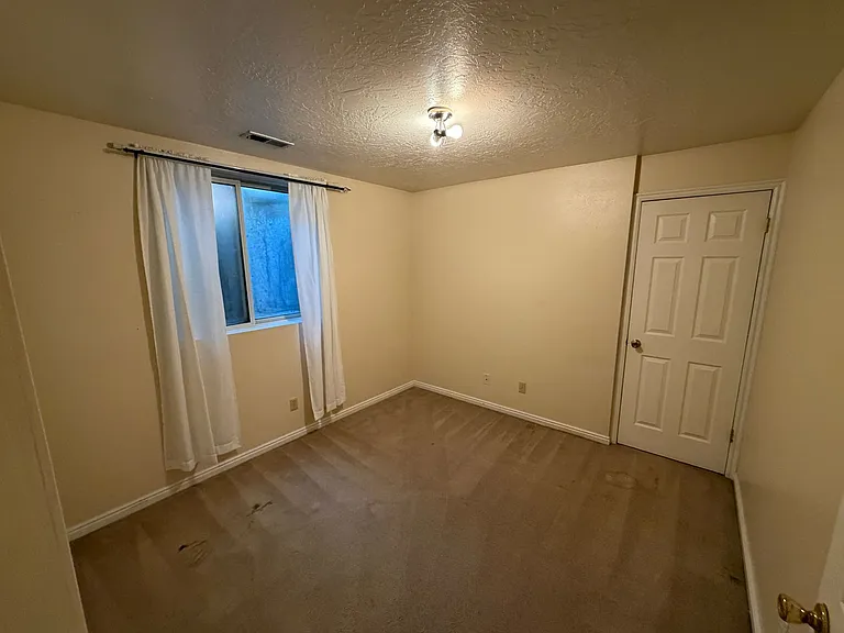 479 S Palisade Dr — Photo 4