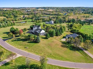 9520 Scott St, Rockford, MN 55373